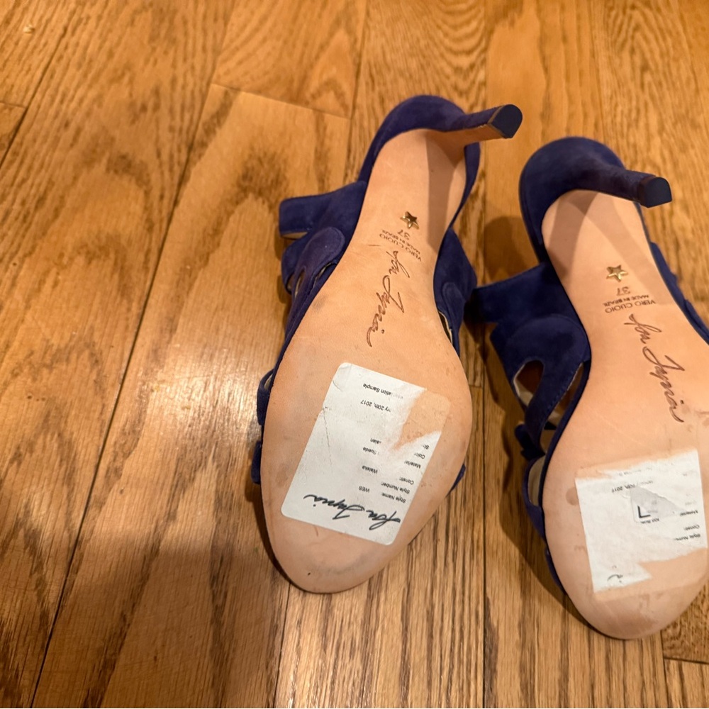 Women's Navy Bow Suede Heels - Picture 4 of 4